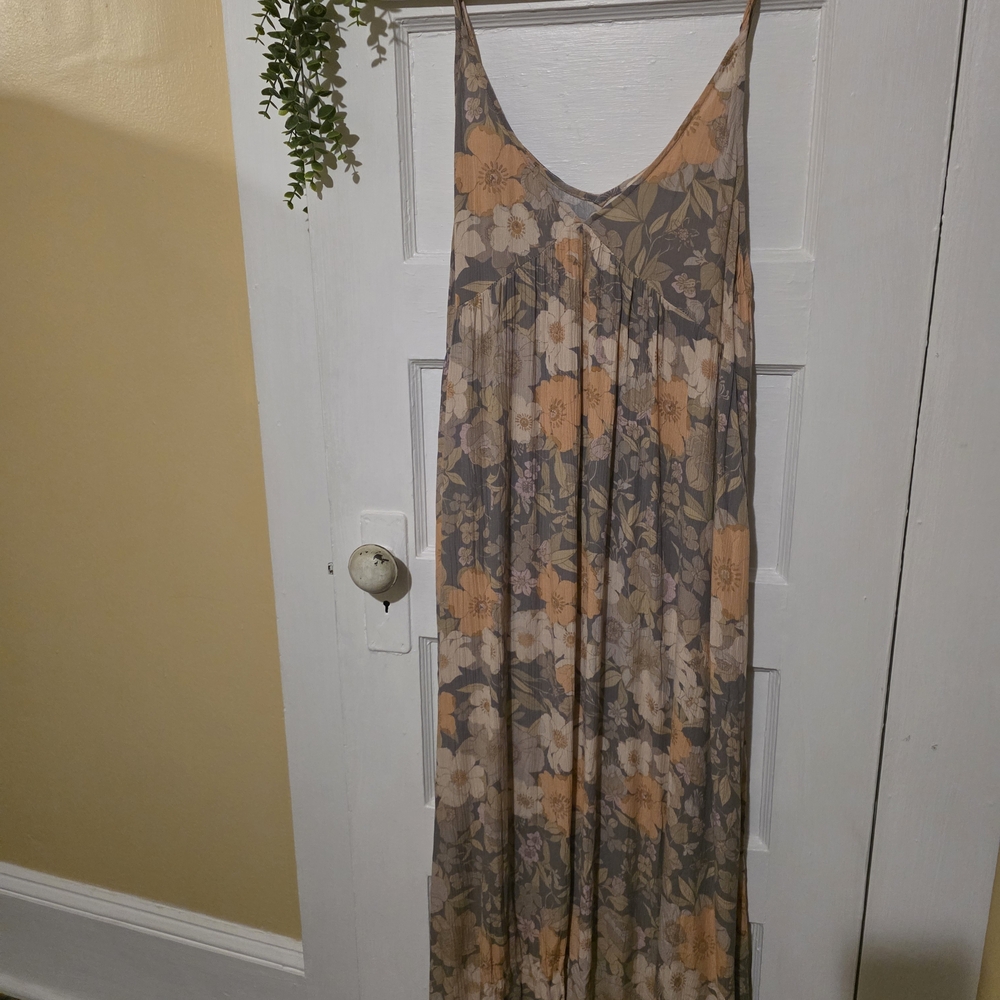 Floral Maxi Dress in Peach and Gray